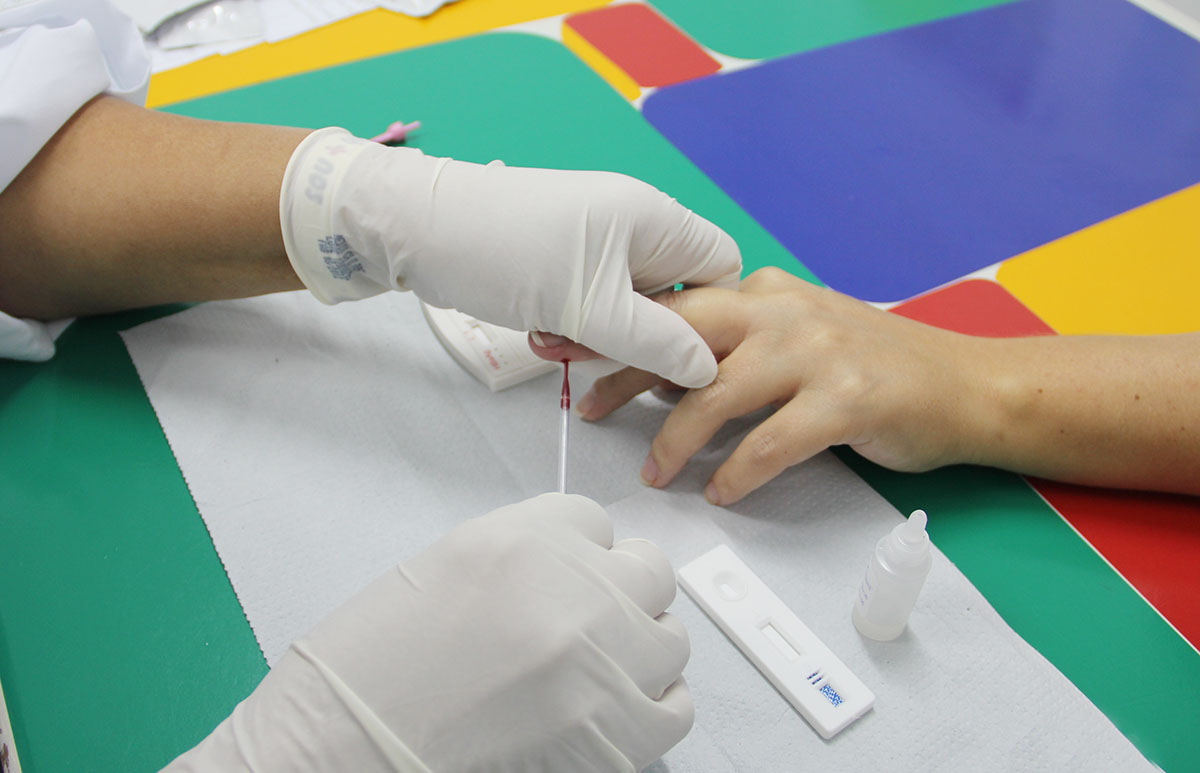 SECRETARIA DE SAÚDE REALIZA ATIVIDADE SOBRE HEPATITES VIRAIS